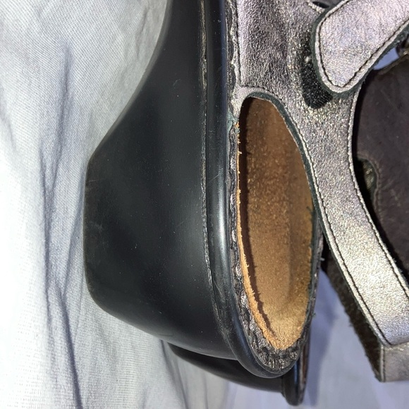 Naot size 41 sparkly bronze Sandals Velcro Ankle /toe Straps & Wedge sole - Picture 9 of 16